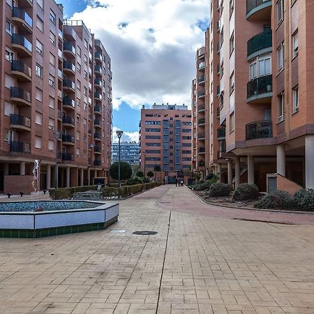 Valencia Flat Rental Swim And Paddle Ruang foto