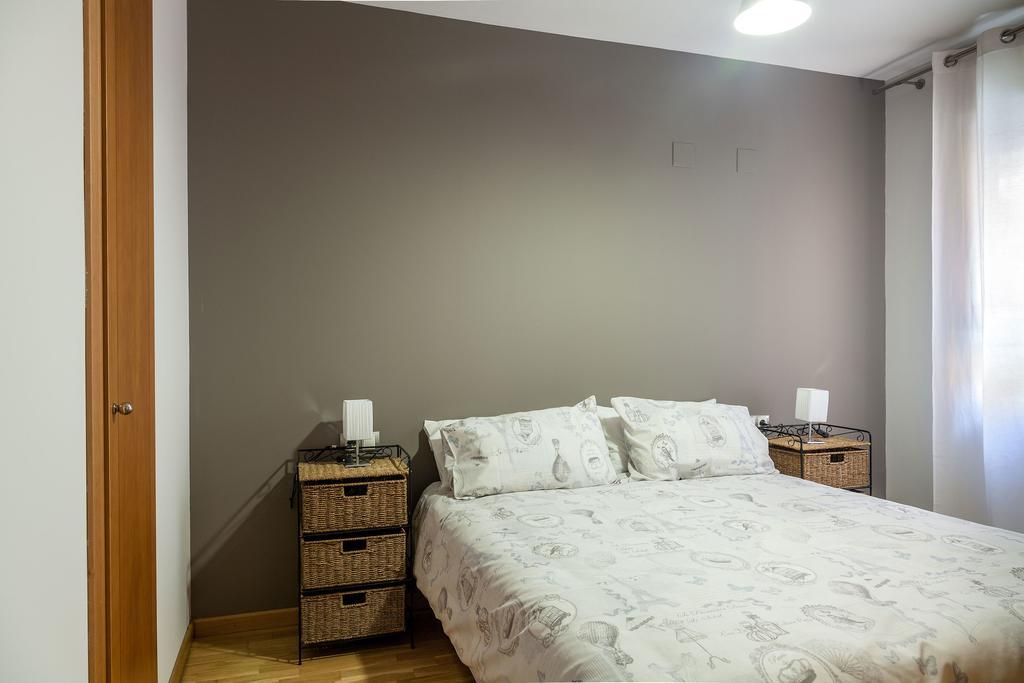 Valencia Flat Rental Swim And Paddle Ruang foto