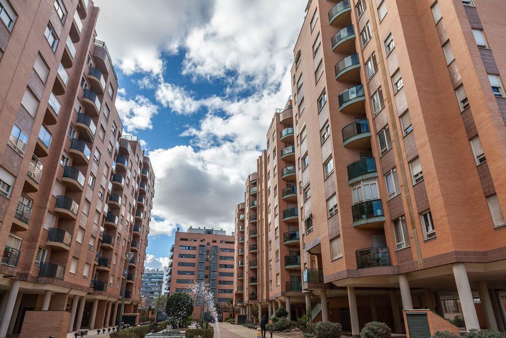 Valencia Flat Rental Swim And Paddle Ruang foto